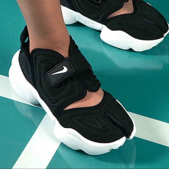 nike aqua rift mens